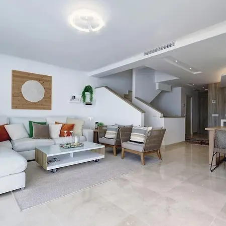 007 Modern 3 Bed Frontline Golf Townhouse In La Cala Golf With Mountain Views Holiday home *