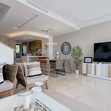 007 Modern 3 Bed Frontline Golf Townhouse In La Cala Golf With Mountain Views Holiday home