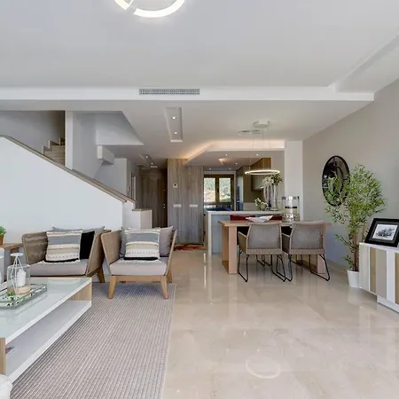 007 Modern 3 Bed Frontline Golf Townhouse In La Cala Golf With Mountain Views *